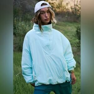 NEW Free People Movement Faye Puffer Pullover Jacket Sz S Blue Water Resistant